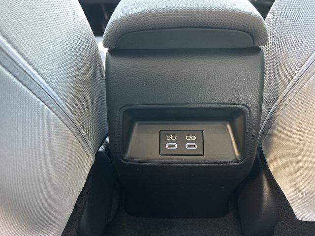 Used 2025 Toyota Corolla LE FWD image 15