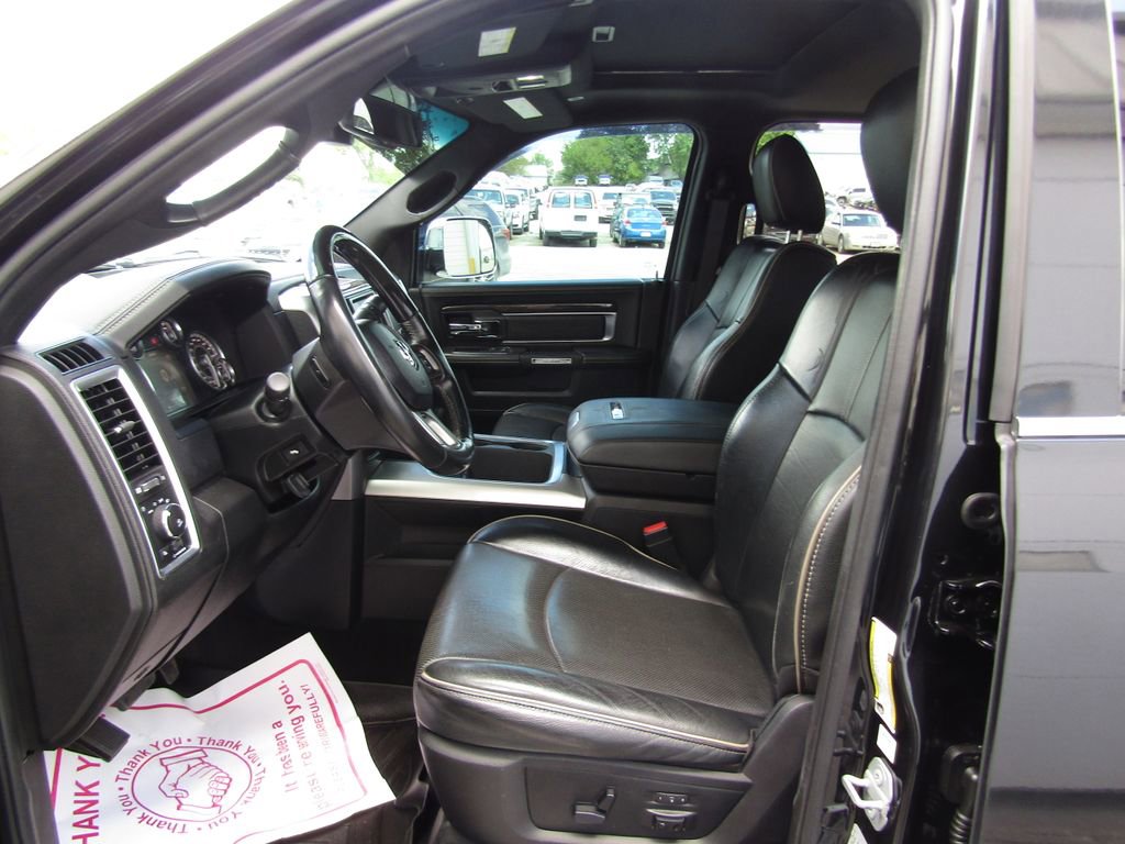 Used 2017 RAM 3500 Laramie Longhorn AWD/4WD image 26