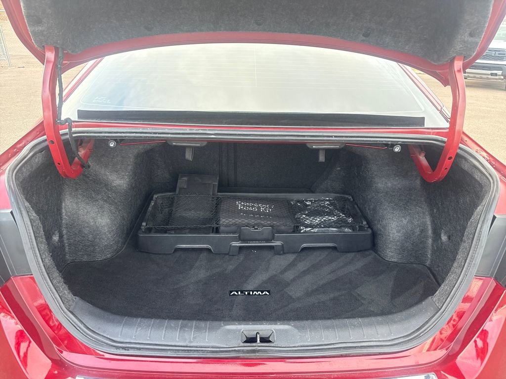 Used 2023 Nissan Altima 2.5 SV image 10