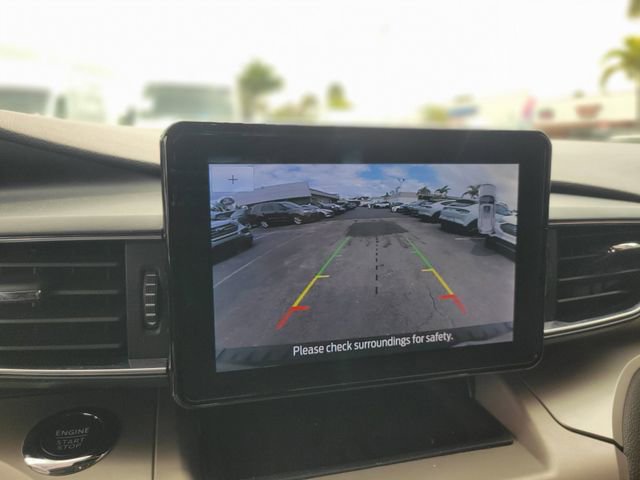 Certified 2022 Ford Explorer XLT w/ Equipment Group 202A image 27