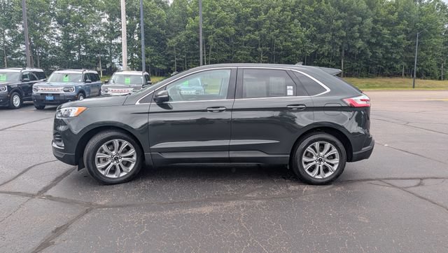 Certified 2023 Ford Edge Titanium AWD/4WD image 4