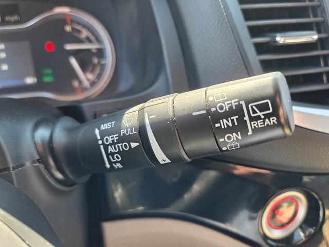 Used 2017 Honda Pilot Elite image 31