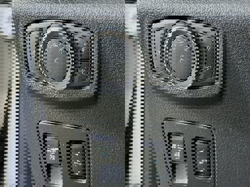 Certified 2018 Ford Expedition Platinum image 27