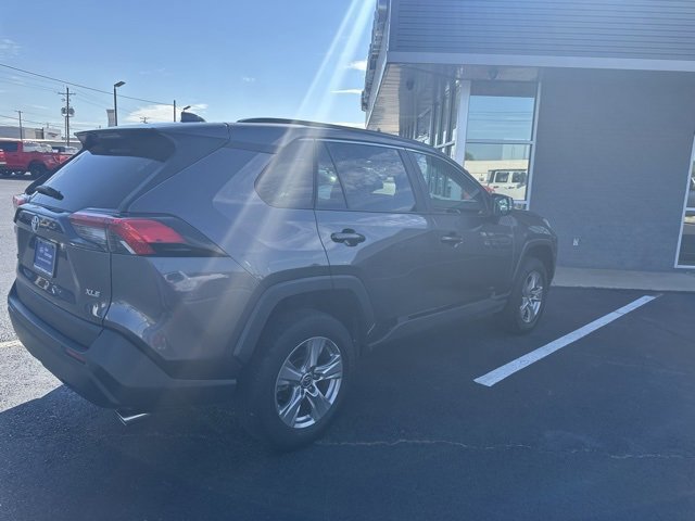 Used 2024 Toyota RAV4 XLE image 5