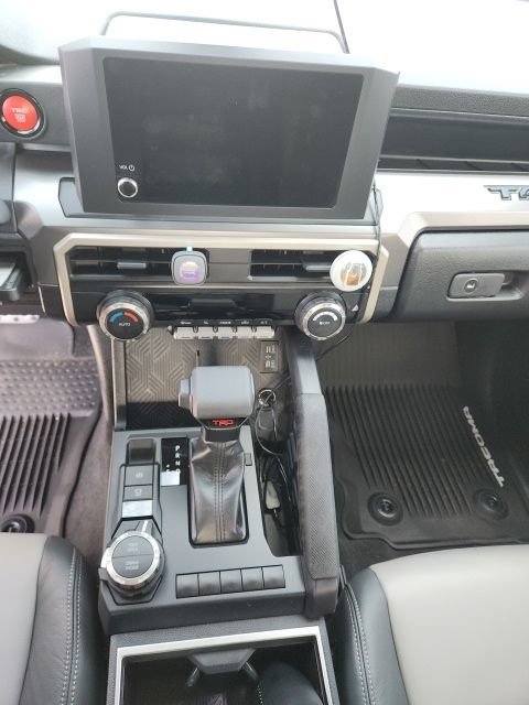 Used 2026 Toyota Tacoma TRD Sport AWD/4WD image 7