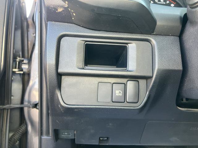 Used 2019 Toyota Tacoma SR w/ SX Package RWD image 15