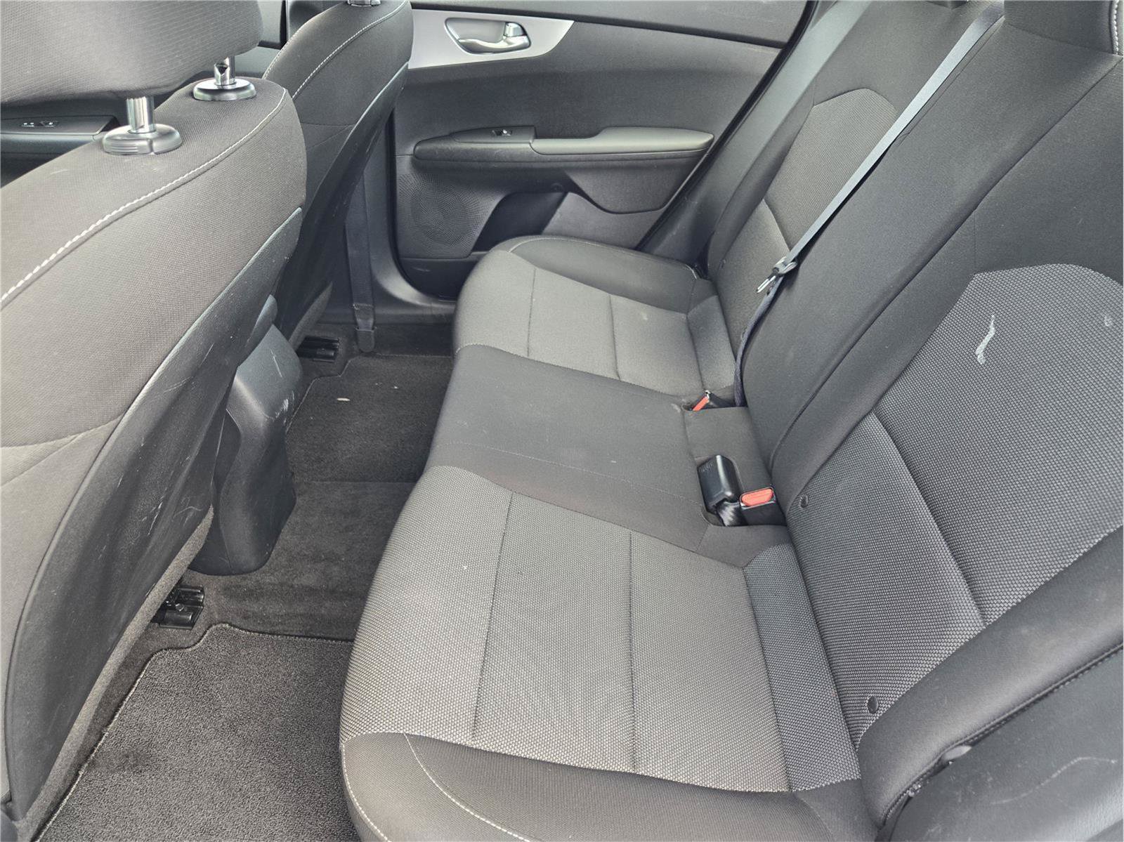 Used 2024 Kia Forte LXS w/ LXS Technology Package FWD image 27