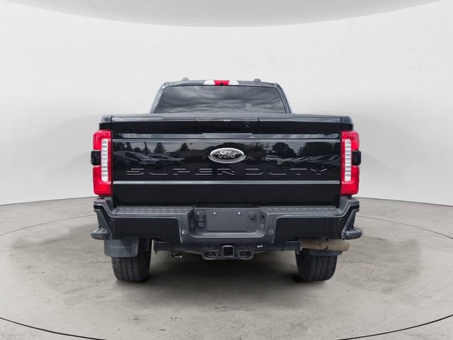 Certified 2025 Ford F350 Lariat w/ Black Appearance Package AWD/4WD image 4