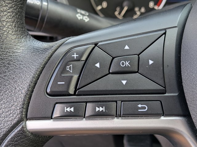 Used 2024 Nissan Altima 2.5 SV FWD image 15
