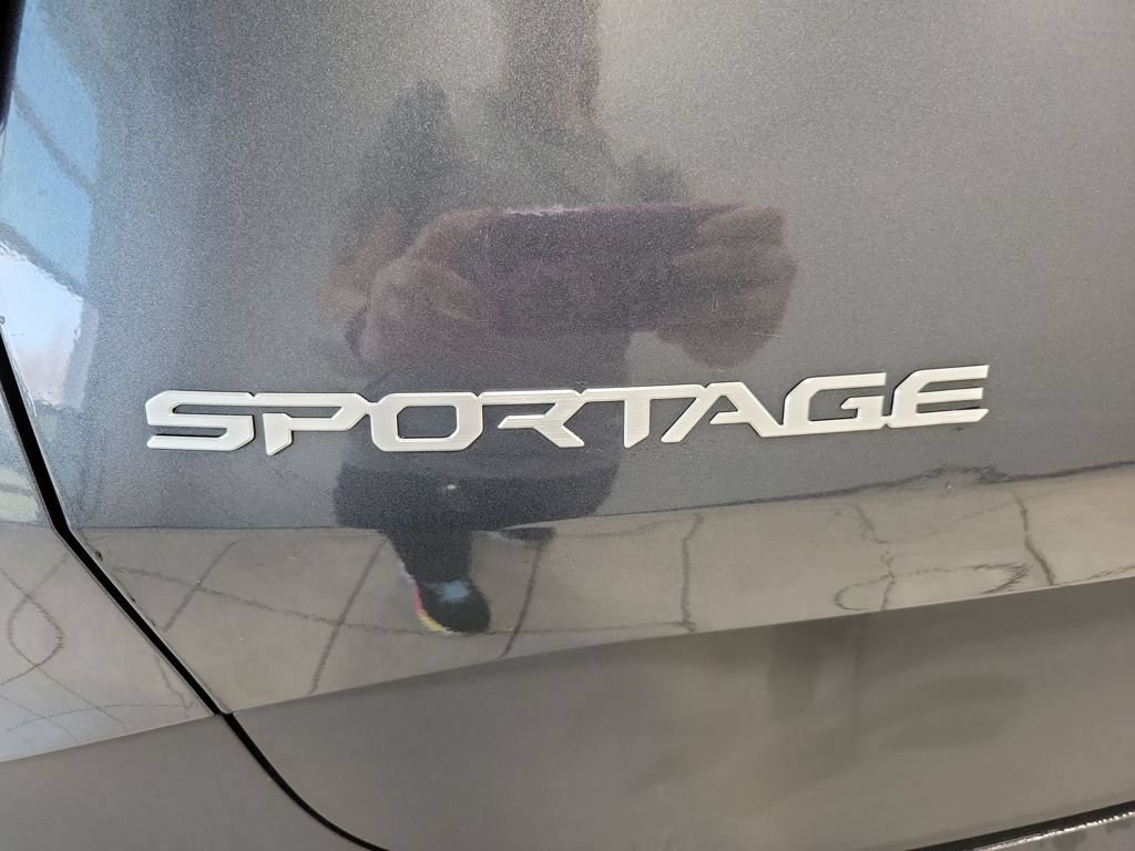 Used 2023 Kia Sportage X-Line w/ X-Line Premium Package AWD/4WD image 18