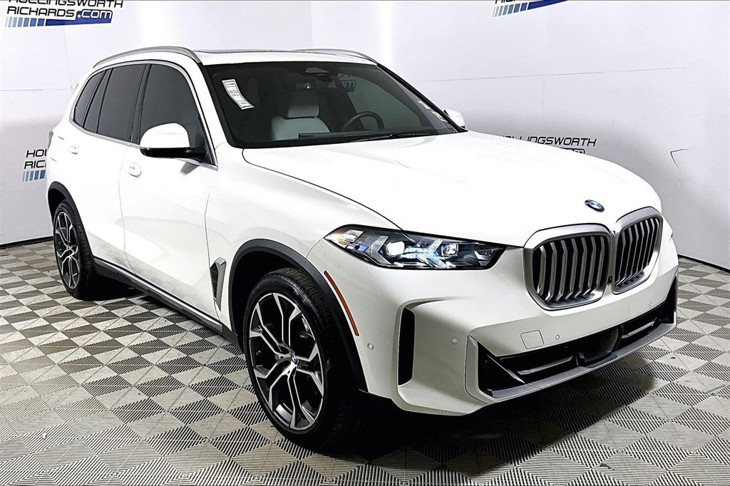 Used 2025 BMW X5 sDrive40i w/ Climate Comfort Package image 3