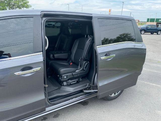 Used 2023 Honda Odyssey Touring image 28