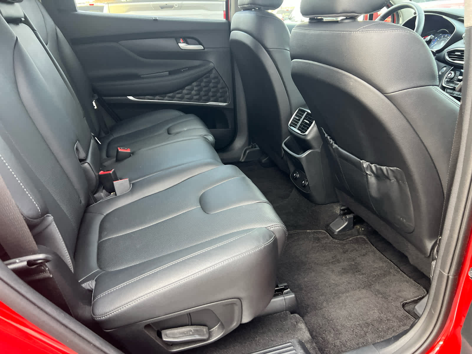 Used 2019 Hyundai Santa Fe Limited w/ Cargo Package image 22