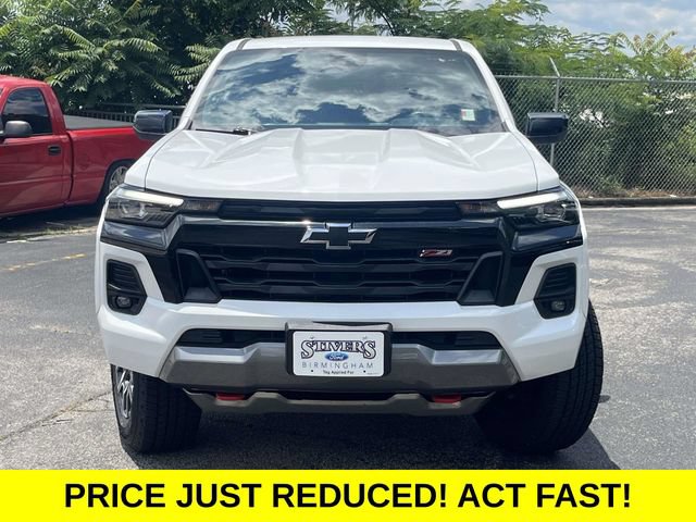 Used 2023 Chevrolet Colorado Z71 w/ Z71 Convenience Package 2 AWD/4WD image 9