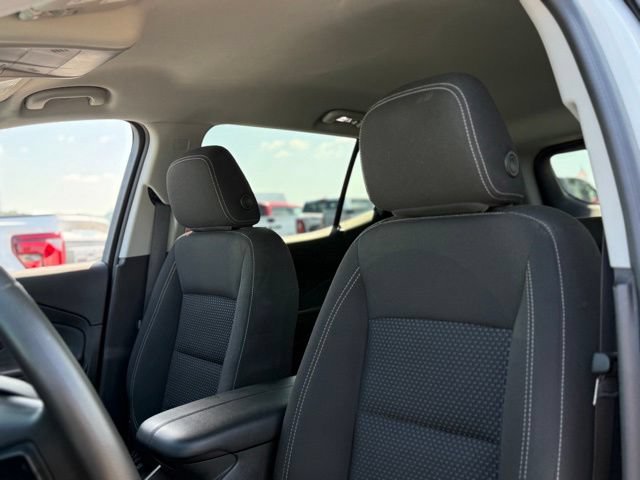 Used 2024 GMC Terrain SLE w/ Driver Convenience Package AWD/4WD image 13