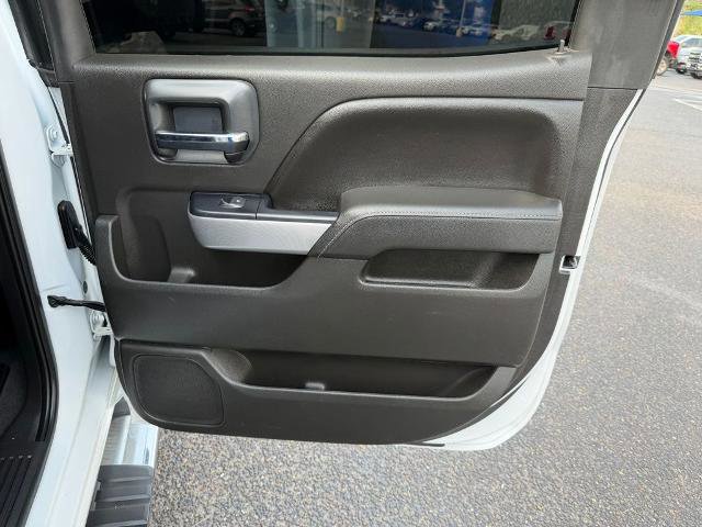 Used 2018 Chevrolet Silverado 1500 LT w/ Texas Edition image 19