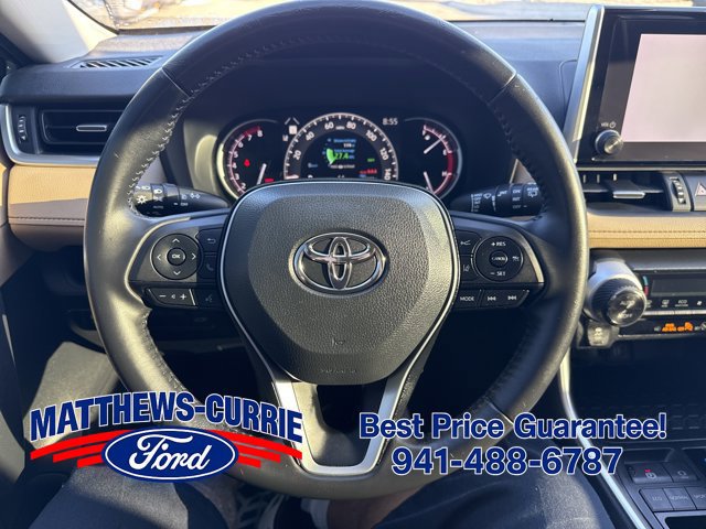 Used 2023 Toyota RAV4 XLE Premium FWD image 17
