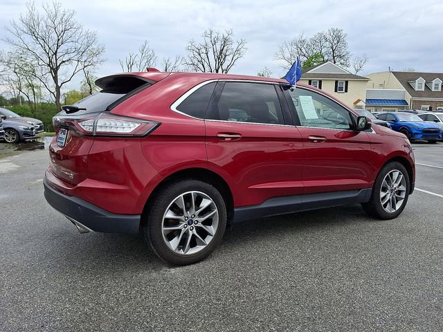 Certified 2018 Ford Edge Titanium w/ Equipment Group 301A AWD/4WD image 11
