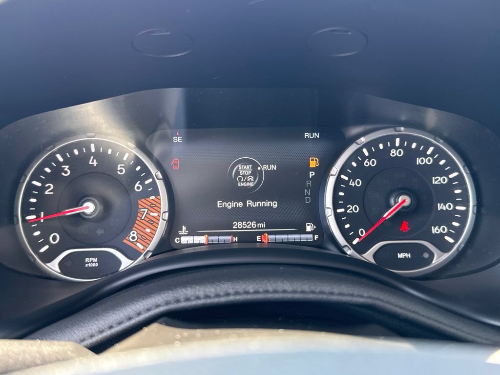 Used 2023 Jeep Renegade Trailhawk AWD/4WD image 28