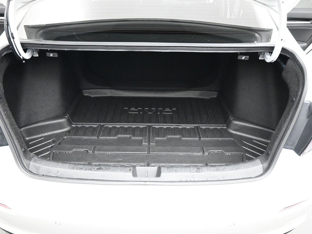 Used 2024 Honda Civic Touring image 48