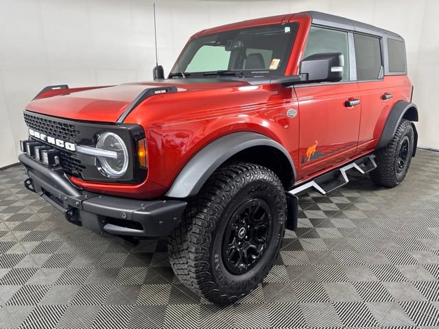 Certified 2024 Ford Bronco Wildtrak AWD/4WD image 7