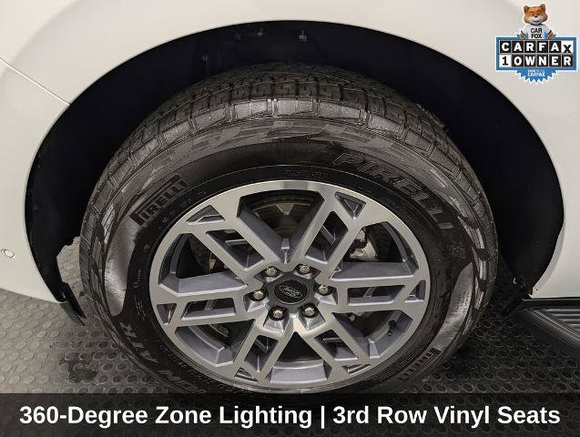 Certified 2025 Ford Expedition Active AWD/4WD image 9