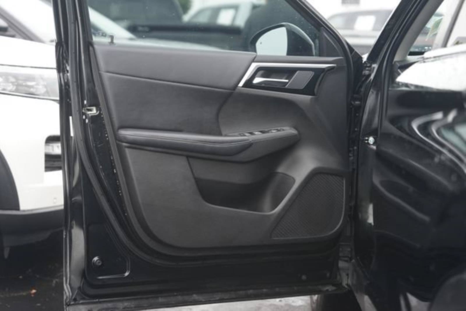 Used 2022 Mitsubishi Outlander SE FWD image 32