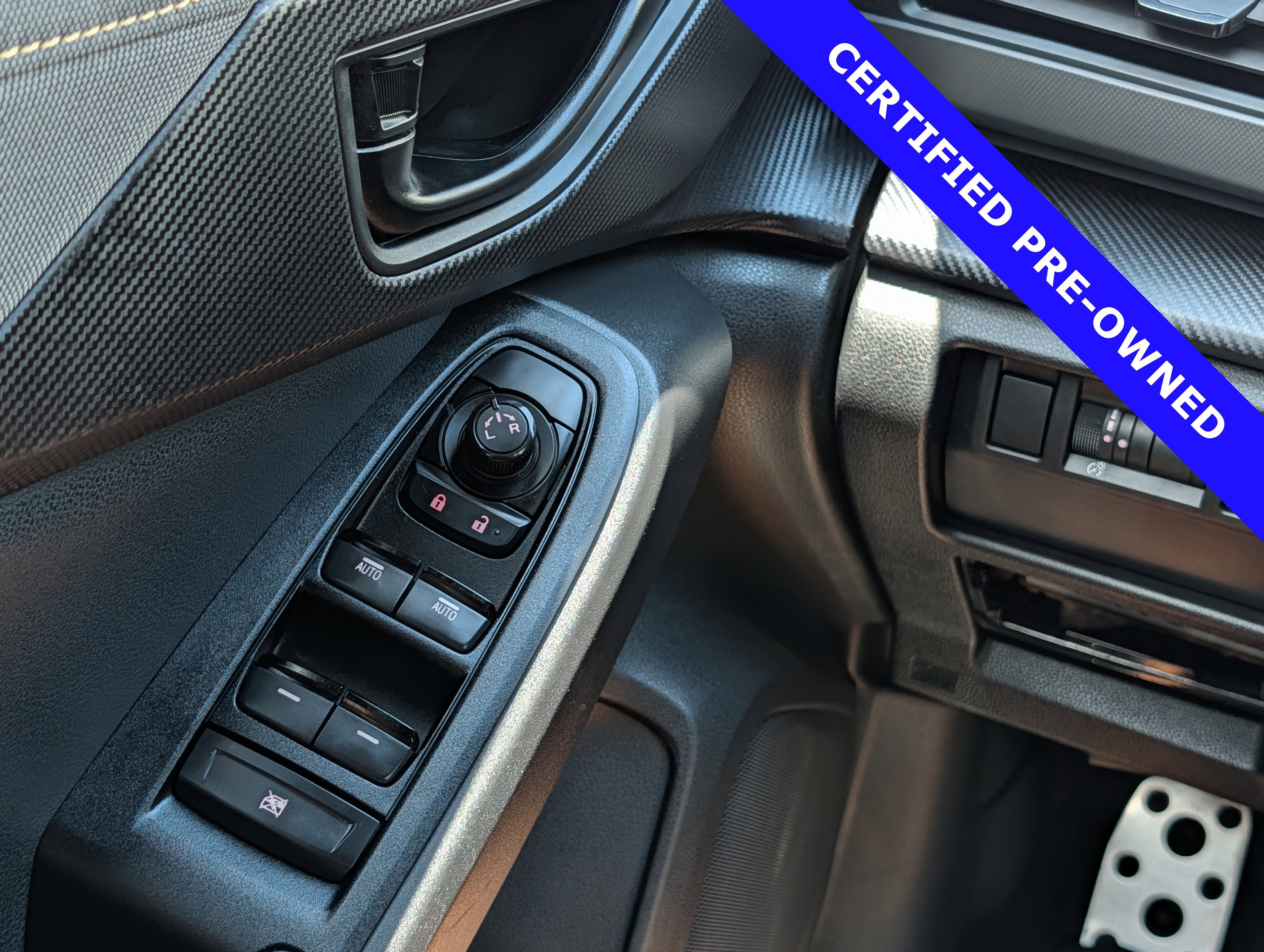 Used 2024 Subaru Crosstrek 2.5i Sport w/ Crosstrek Mirror Package AWD/4WD image 23