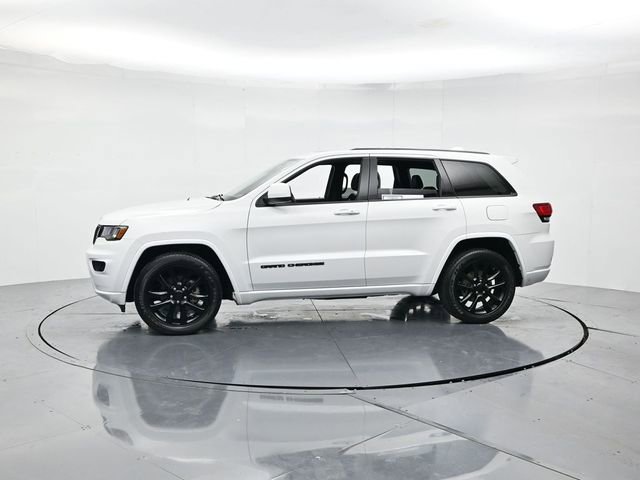 Used 2020 Jeep Grand Cherokee Altitude image 6