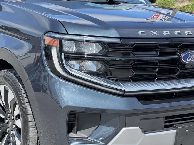Certified 2025 Ford Expedition Platinum w/ Driver's Package AWD/4WD image 8