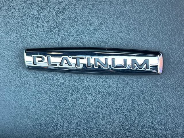 Certified 2022 Ford F250 Platinum w/ Snow Plow Prep Package AWD/4WD image 17