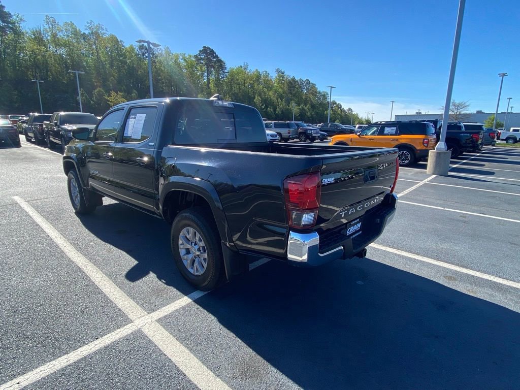 Used 2019 Toyota Tacoma SR5 RWD image 3