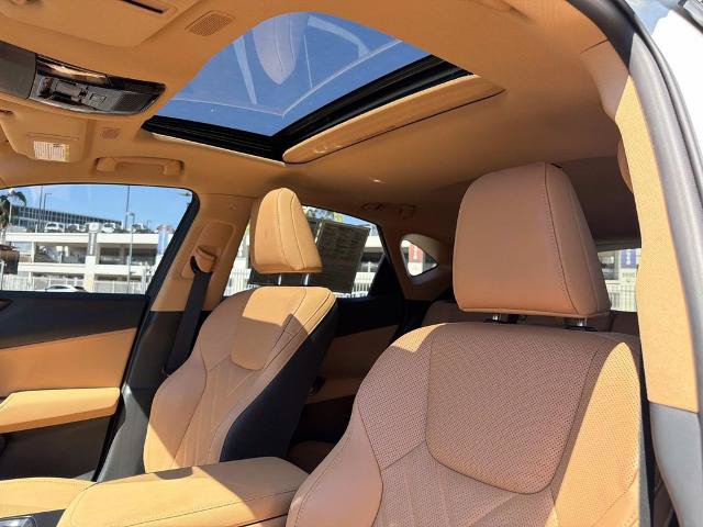 Used 2026 Lexus NX 450h+ AWD w/ Luxury Package image 20