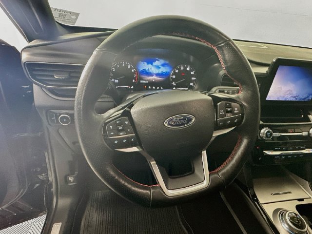 Certified 2024 Ford Explorer ST-Line w/ Class IV Trailer Tow Package AWD/4WD image 16