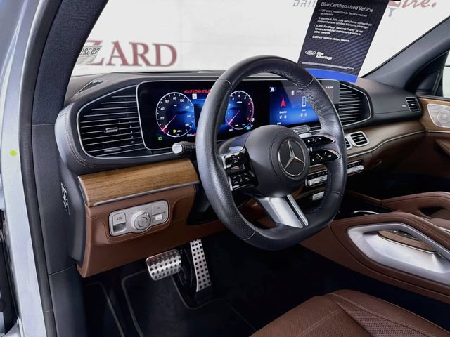 Used 2025 Mercedes-Benz GLS 450 4MATIC image 11