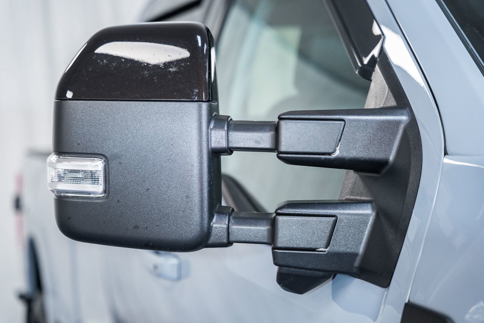 Certified 2025 Ford F250 Lariat w/ Black Appearance Package image 14