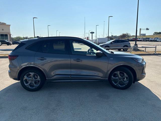 Certified 2024 Ford Escape ST-Line w/ Tech Pack #1 FWD image 18