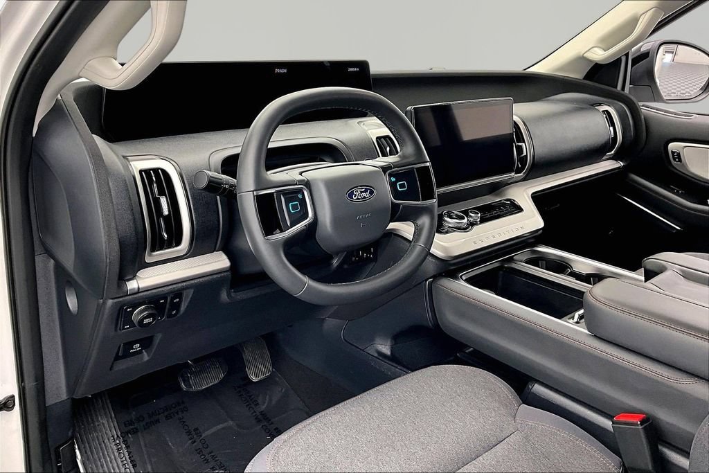 Certified 2025 Ford Expedition Max Active AWD/4WD image 14