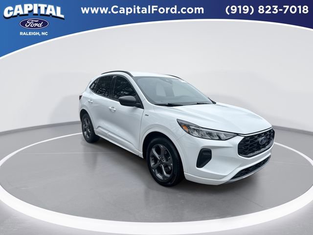 Certified 2023 Ford Escape ST-Line w/ Tech Pack #1 image 8