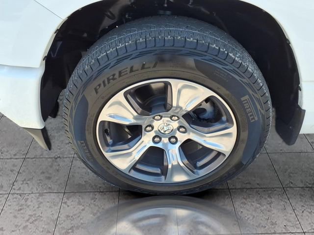 Used 2023 RAM 1500 Laramie AWD/4WD image 6