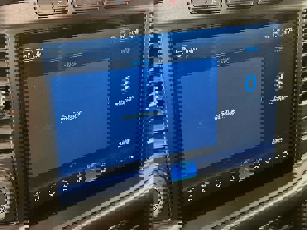 Certified 2022 Ford F150 XLT w/ Equipment Group 302A High image 20