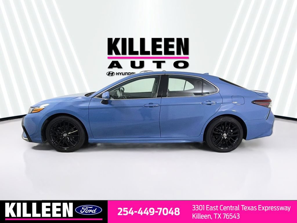 Used 2024 Toyota Camry XSE FWD image 4