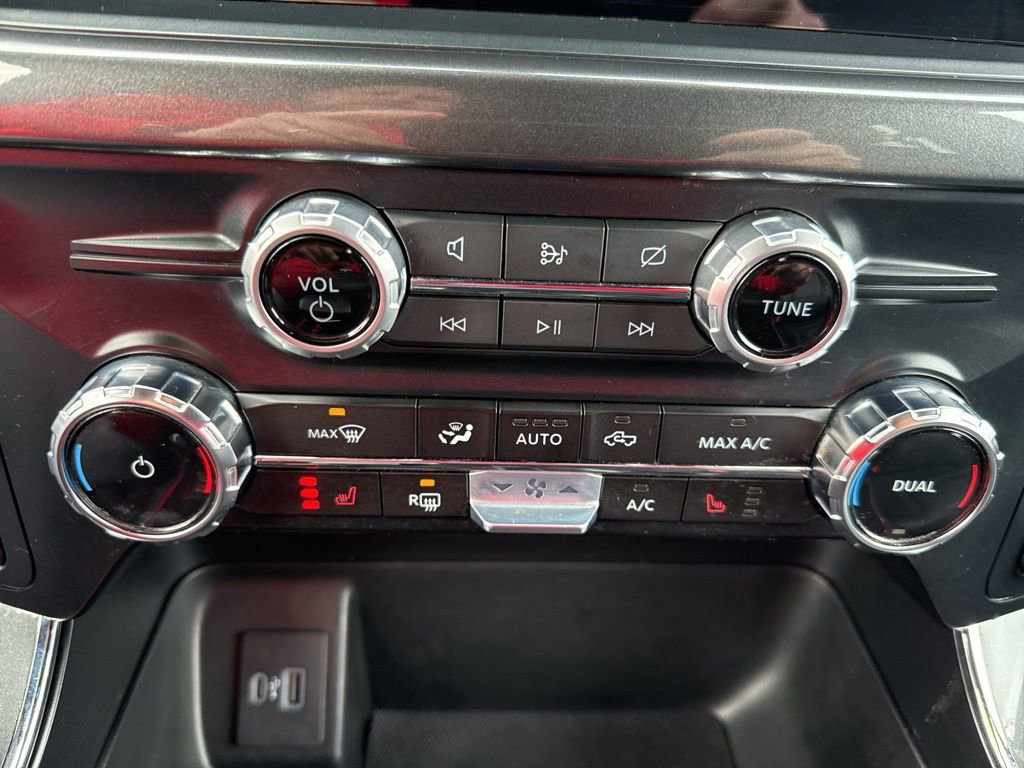 Certified 2023 Ford F150 XLT w/ Equipment Group 302A High image 29