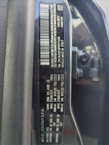 Used 2023 Jeep Renegade Latitude AWD/4WD image 27