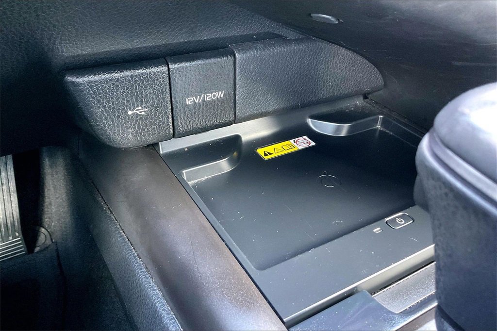 Used 2024 Toyota Camry XSE image 25