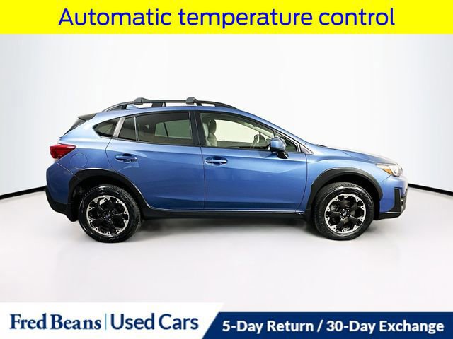 Used 2022 Subaru Crosstrek 2.0i Premium AWD/4WD image 3