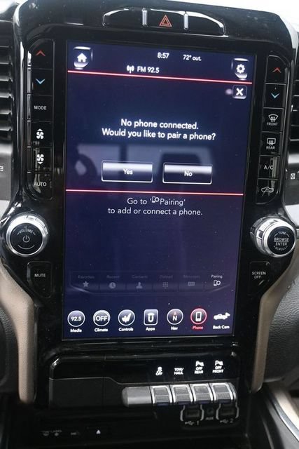 Used 2019 RAM 1500 Laramie AWD/4WD image 13
