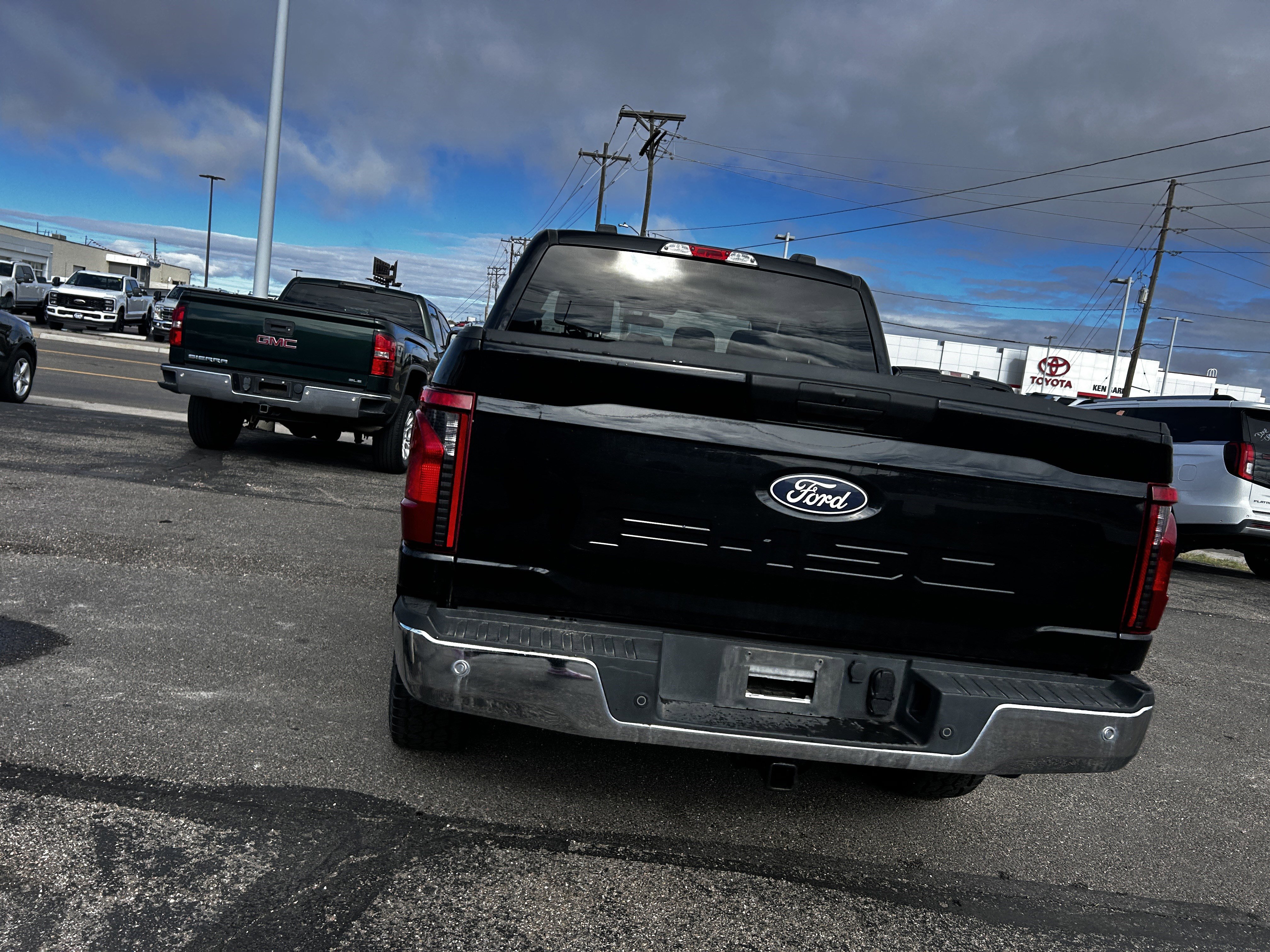 Certified 2025 Ford F150 XLT w/ Equipment Group 301A Standard AWD/4WD image 5