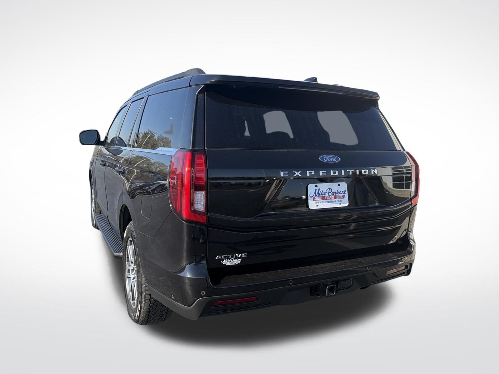Certified 2025 Ford Expedition Active AWD/4WD image 11
