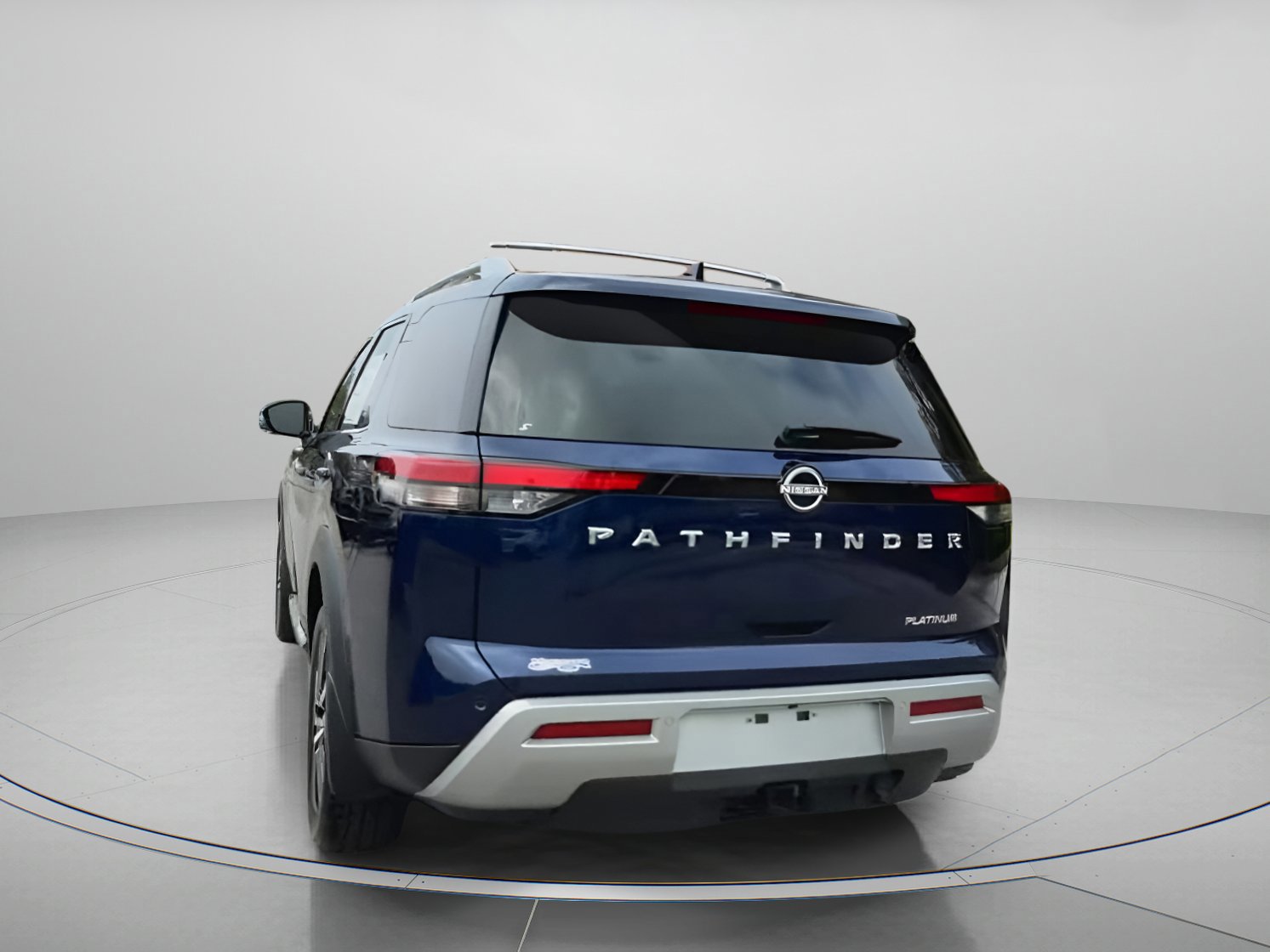 Used 2024 Nissan Pathfinder Platinum image 15